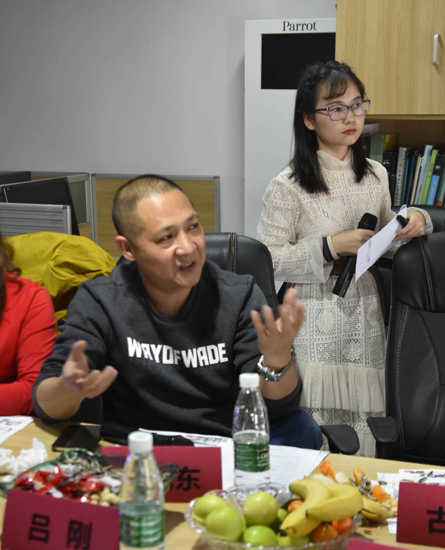 嘉宾点评.jpg 嘉宾点评.jpg