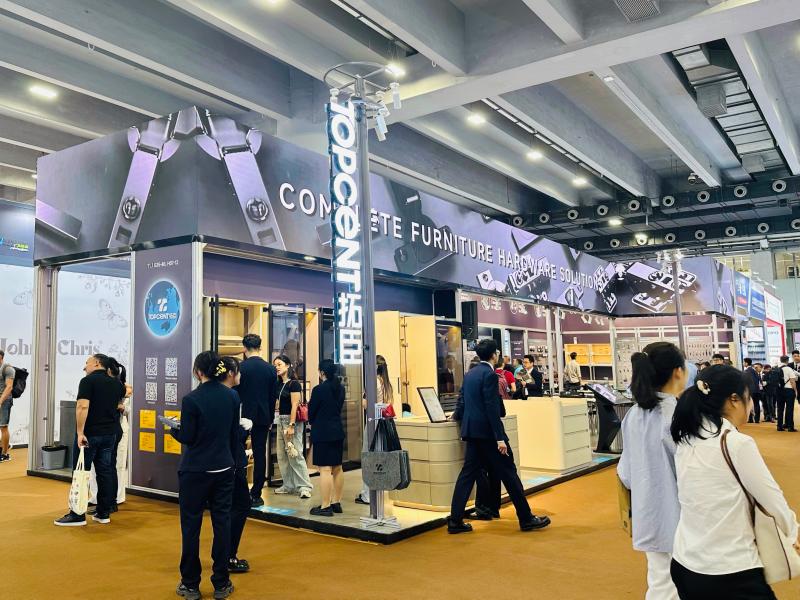 广东拓臣科技发展的第137届获奖广交会展位设计图片 广东拓臣科技发展的第137届获奖广交会展位设计图片