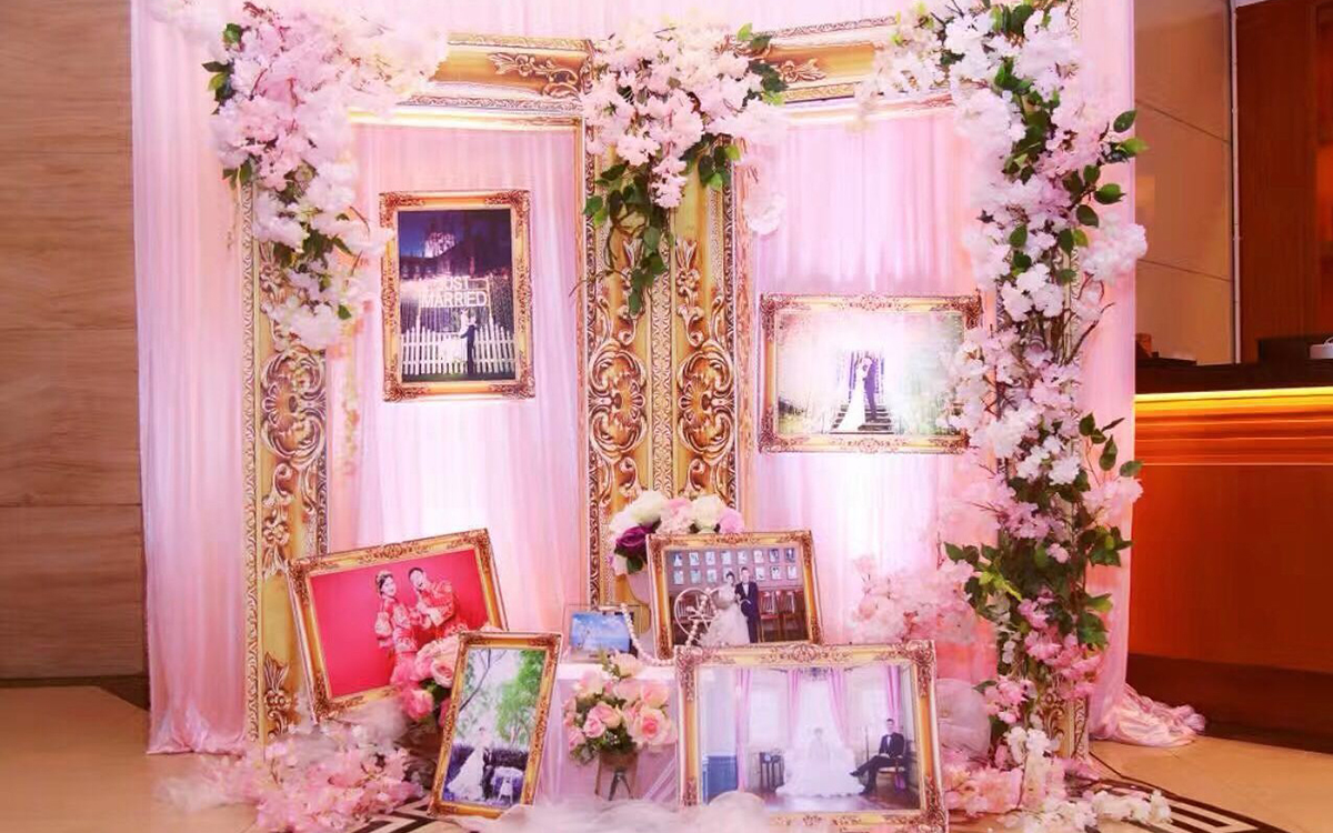 展台设计公司打造上海婚博会梦幻婚礼场景 展台设计公司打造上海婚博会梦幻婚礼场景