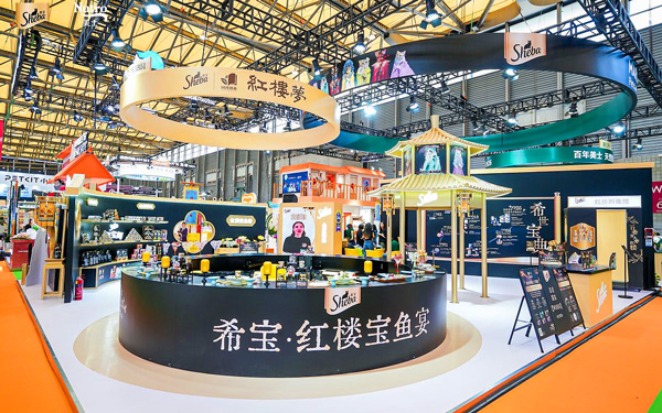 如何将企业品牌文化融入宠物展会设计搭建方案中?